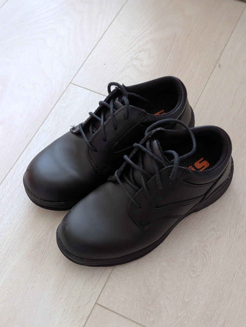 STC Brome II Black Leather Lace-Up Oxford Shoes